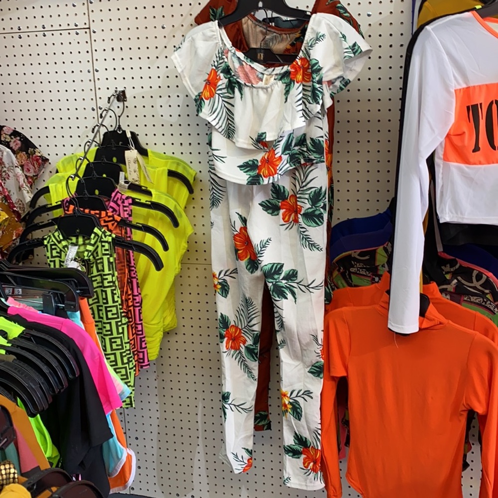 2pc jumpsuit - Picture 6 of 6